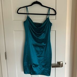 Turquoise Temptation: Bodycon Slip Mini Dress with Subtle Slit